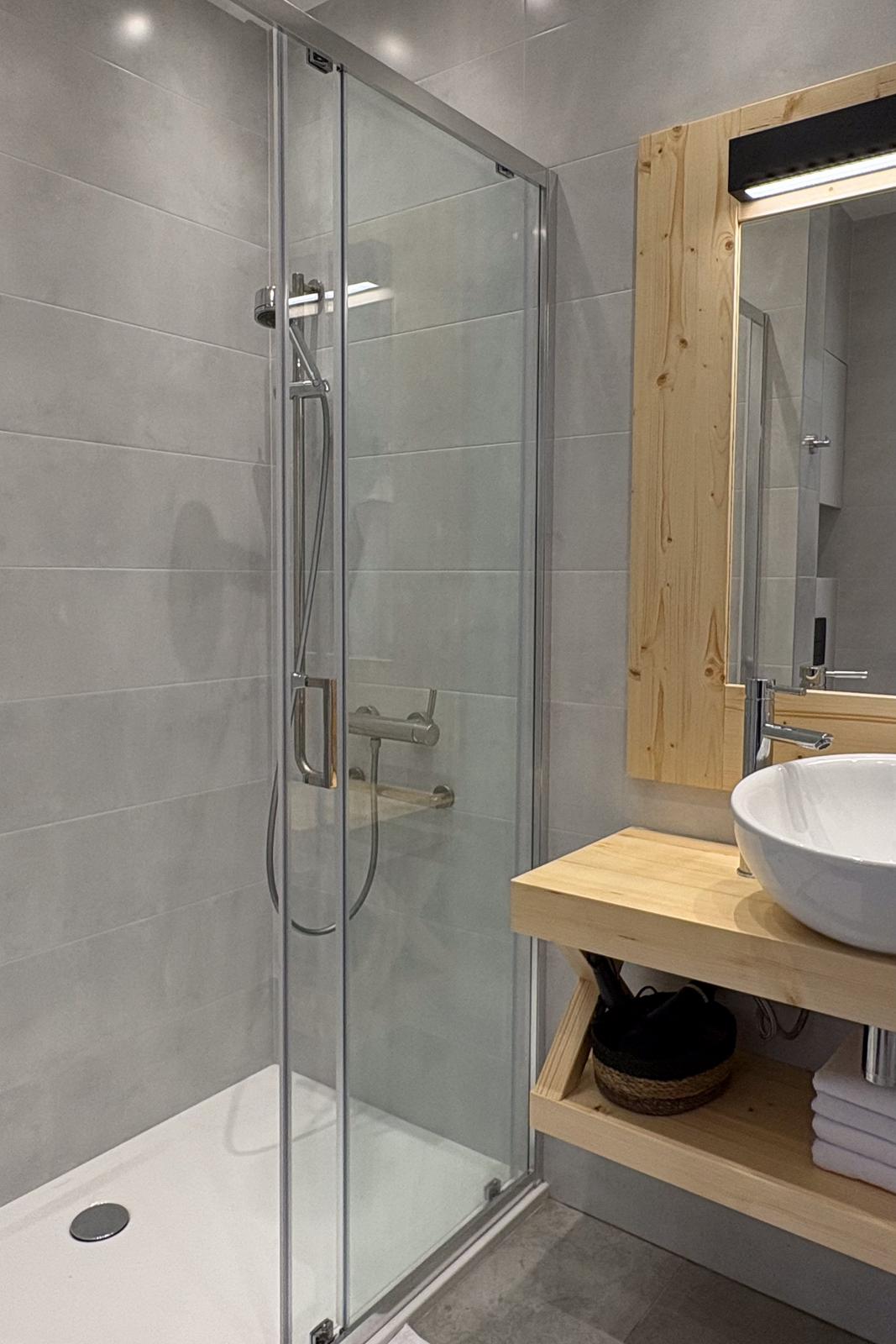 PRZY CZERWONYM SZLAKU image 8